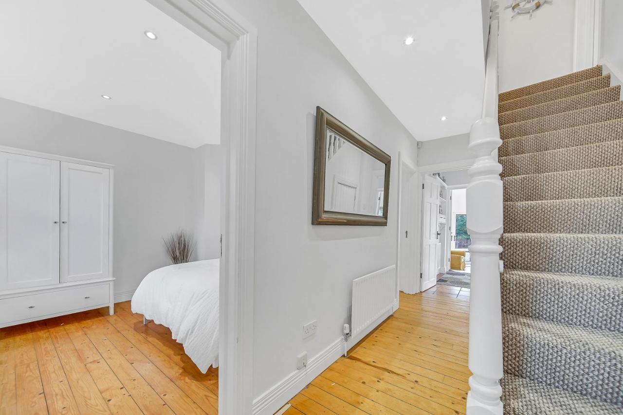 Luxury Accommodation With Games Room - Sleeps 10 Rathmullan Esterno foto
